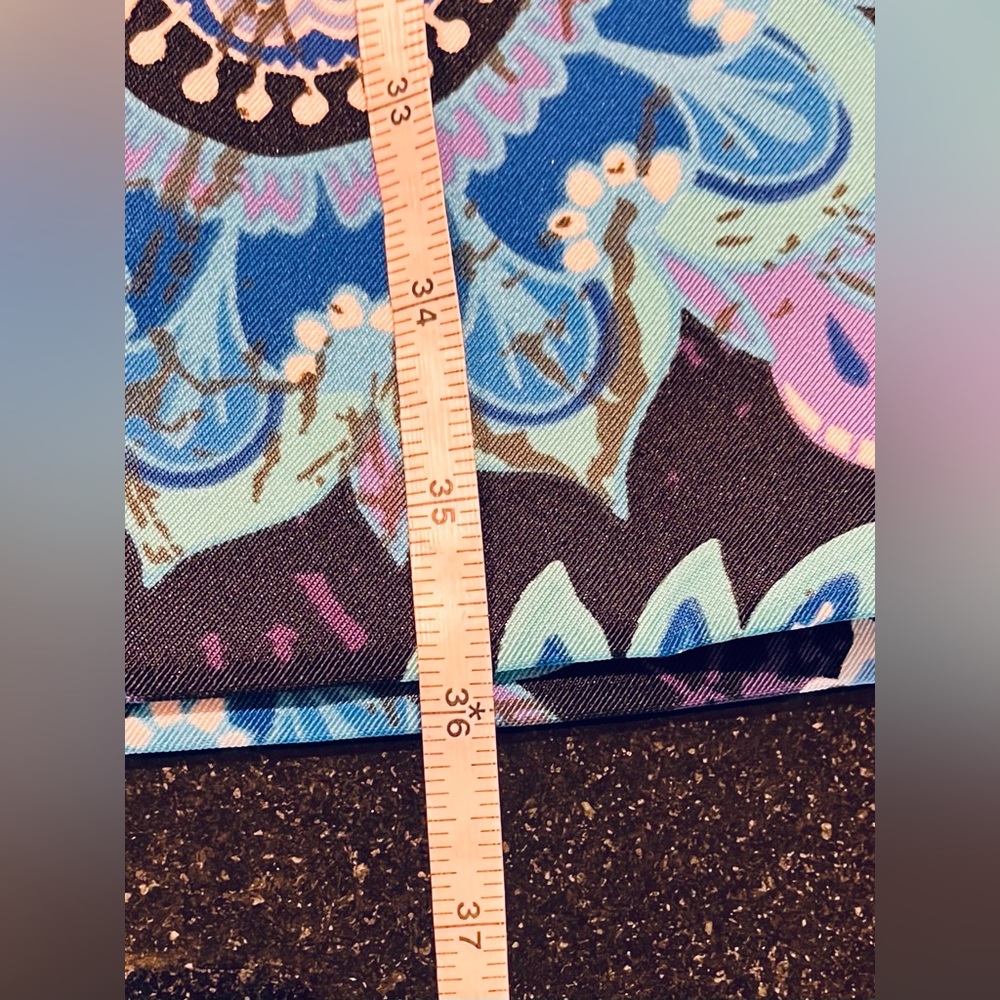 Connected Apparel Dress Black With Blue Floral Zip Back knee Length SZ. 6  NWT - Picture 12 of 13